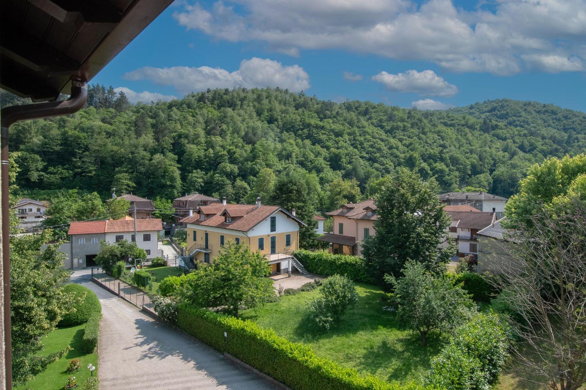 Hotel Villa Elia Calizzano Εξωτερικό φωτογραφία